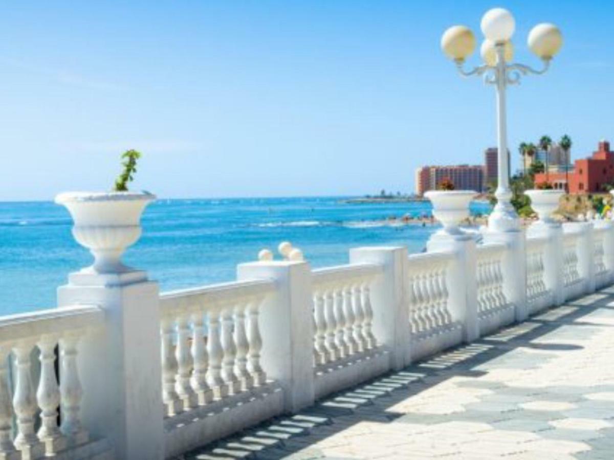 Wonderful Apartment In Costa Del Sol Benalmádena Extérieur photo